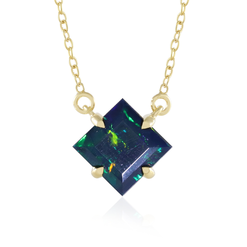 Mezezo-Opal-Silbercollier