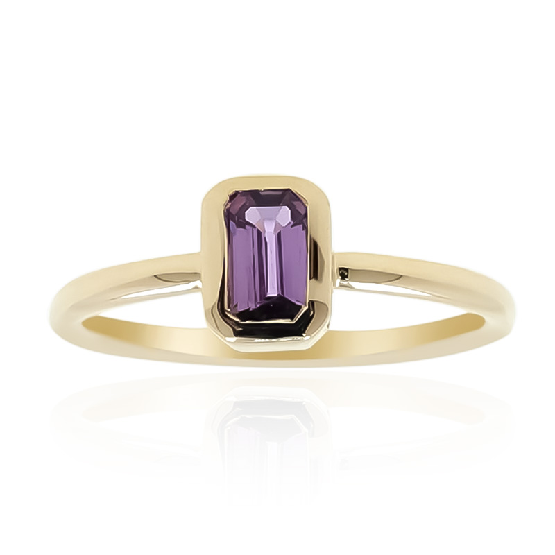 Purpurfarbener Ceylon-Saphir-Goldring