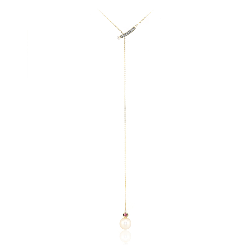 Akoya-Perlen-Goldcollier (Michelle Albala)